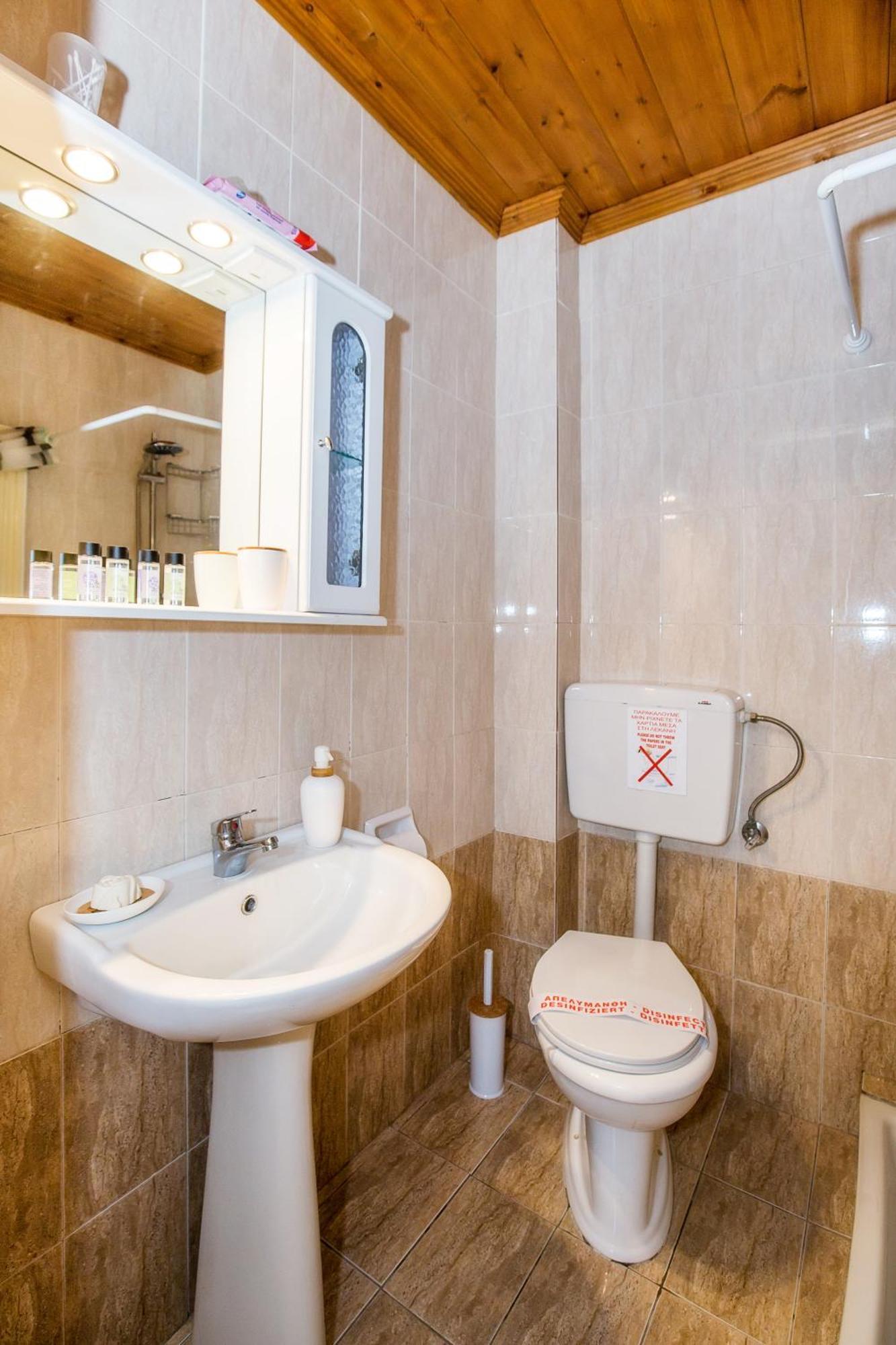 Golden Sunset Beach Apartment Skála Kallirákhis エクステリア 写真